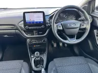 Second-hand Ford Puma Titanium 125 CP (91 kW) 2022 Negru SUV