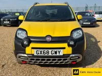 Used Fiat Panda Cross Cross 90 HP (66 kW) 2018 Yellow Hatchback