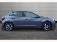 Used VW Polo Life 80 HP (58 kW) 2022 Smokey grey Hatchback