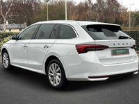 Used Skoda Octavia SE L 150 HP (110 kW) 2025 Moon white metallic Estate