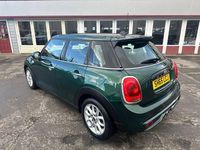 Begagnad Mini Cooper S Hatch 170 HK (125 kW) 2015 Grön Halvkombi