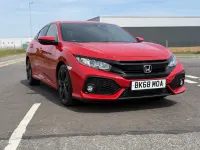 Used Honda Civic SR 2018 Red Hatchback