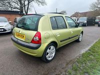 used Renault Clio II 1.4 16v Privilege