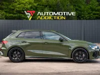 Usado Audi RS3 Comfort 400 HP (294 kW) 2024 Verde Sedan