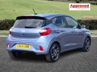 Usado Hyundai i10 Premium 84 HP (61 kW) 2024 Azul Citadino
