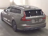 Used Volvo V60 Inscription 2018 Blue Estate