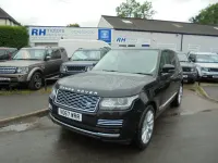 Used Land Rover Range Rover Vogue SE 258 HP (189 kW) 2017 Black SUV