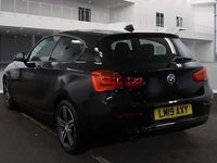 Used BMW 118 Sport Line 136 HP (100 kW) 2019 Black Hatchback