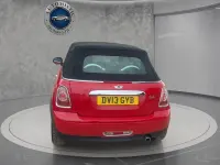 Begagnad Mini ONE 98 HK (72 kW) 2013 Röd Halvkombi