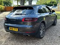 Used Porsche Macan Turbo 400 HP (294 kW) 2016 Grey SUV