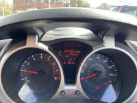 Used Nissan Juke Acenta Premium 117 HP (86 kW) 2013 White SUV