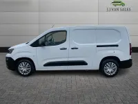 Used Peugeot Partner 131 HP (96 kW) 2021 White MPV