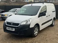 Second-hand Peugeot Partner 2018 Alb