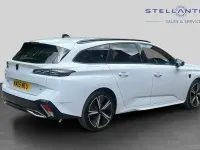Used Peugeot 308 SW GT 134 HP (98 kW) 2025 White Estate