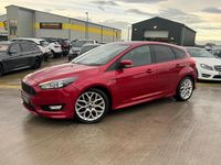 Used Ford Focus ST-Line 120 HP (88 kW) 2017 Red Hatchback