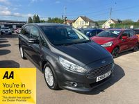 Używany Ford S-MAX S 2019 Szary Minivan