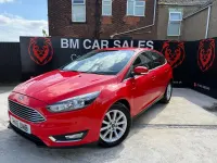 Used Ford Focus Titanium 125 HP (91 kW) 2016 Red Hatchback