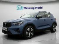 Usado Volvo XC40 Plus 211 CV (155 kW) 2023 Azul SUV