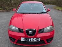 Begagnad Seat Ibiza Reference 70 HK (51 kW) 2008 Röd Halvkombi