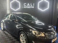 Used Vauxhall Insignia Design Edition 140 HP (102 kW) 2014 Black Hatchback