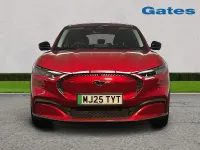 Used Ford Mustang Select 268 HP (197 kW) 2025 Red Hatchback