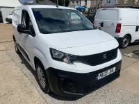 Used Peugeot Partner 131 HP (96 kW) 2021 White MPV