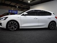 Used Ford Focus ST-Line X 120 HP (88 kW) 2019 White Hatchback