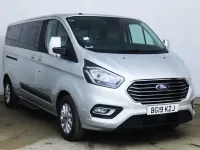 Used Ford Tourneo Custom Zetec 130 HP (95 kW) 2019 Silver Van