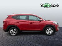 Used Hyundai Tucson SE 129 HP (94 kW) 2018 Red SUV