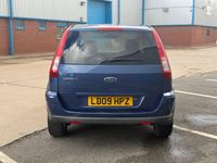 Used Ford Fusion 99 HP (72 kW) 2009 Blue Hatchback