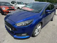 Used Ford Focus ST 185 HP (136 kW) 2016 Blue Hatchback