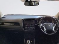 Used Mitsubishi Outlander P-HEV 200 HP (147 kW) 2017 Grey Estate