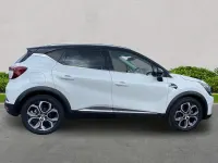 Używany Renault Captur Techno 145 KM (106 kW) 2022 Biały SUV