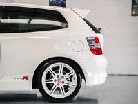Used Honda Civic Type R 212 HP (155 kW) 2002 White Hatchback