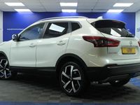 Used Nissan Qashqai Tekna 140 HP (102 kW) 2019 White SUV