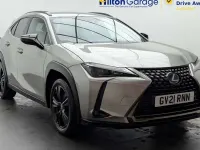 Usado Lexus UX 184 HP (135 kW) 2021 SUV