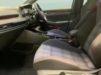 Usado VW Golf VIII GTI 245 CV (180 kW) 2023 Gris Utilitario