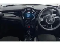 Używany Mini Cooper Sport 136 KM (100 kW) 2023 Srebrny Hatchback