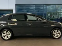 Used VW Golf VIII Life 150 HP (110 kW) 2023 Urano grey