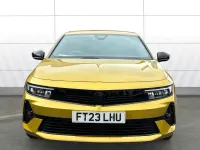 Used Vauxhall Astra 130 HP (95 kW) 2023 Yellow/black Hatchback