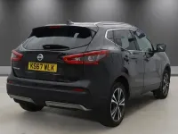 Used Nissan Qashqai N-Connecta 115 HP (84 kW) 2017 Black SUV