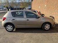 Used Dacia Sandero Ambiance 75 HP (55 kW) 2014 Beige Hatchback