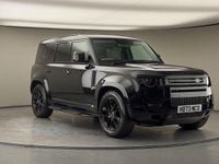 Used Land Rover Defender S 250 HP (183 kW) 2023 Santorini black SUV