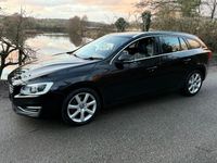 Usado Volvo V60 SE Lux 150 CV (110 kW) 2016 Negro Familiar