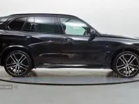 Usado BMW X5 M Sport 490 HP (360 kW) 2025 Preto SUV
