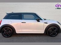 Usado Mini Cooper Premium 134 HP (98 kW) 2024 Branco Citadino