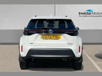 Used Toyota Yaris Cross Design 113 HP (83 kW) 2022 White SUV