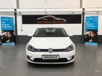 Used VW e-Golf 99 kW (135 HP) 2019 White Hatchback