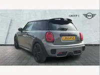 Usado Mini Cooper S Sport 192 CV (141 kW) 2019 Gris Utilitario