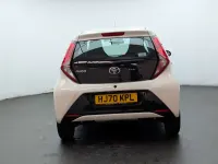 Usado Toyota Aygo X-play 2020 Branco Citadino